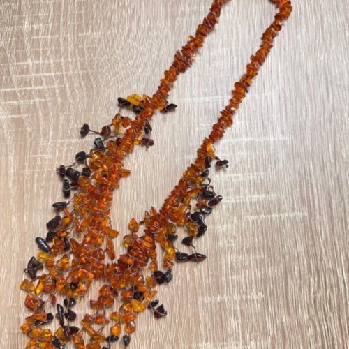 Amber necklace like new, 29 cm length