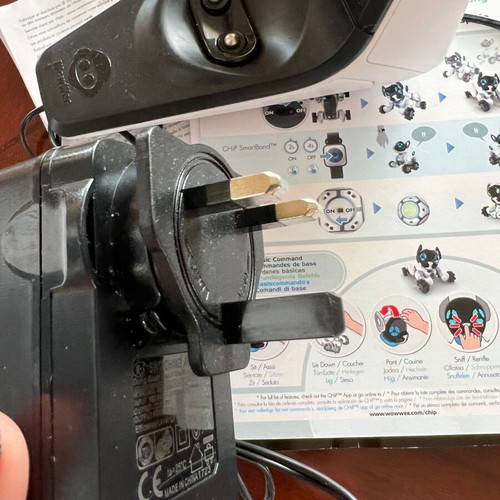 Wowwee Robot Chip 0805 used