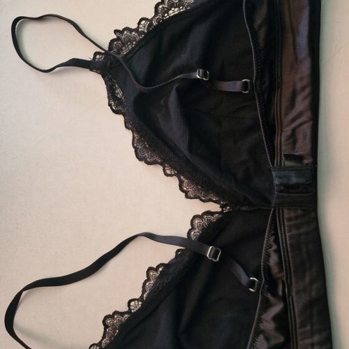 Black satin bralette with lace Understatement XXL like new