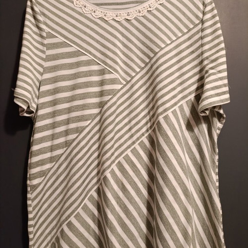 Plus Size Soft Stretchy Top XXL 44 16 New