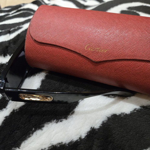 Cartier sunglasses like new with original case