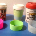 Bamboo cups with lid and plastic holder for hot drinks new