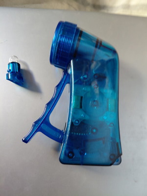 Dynamo flashlight with extra bulb like new