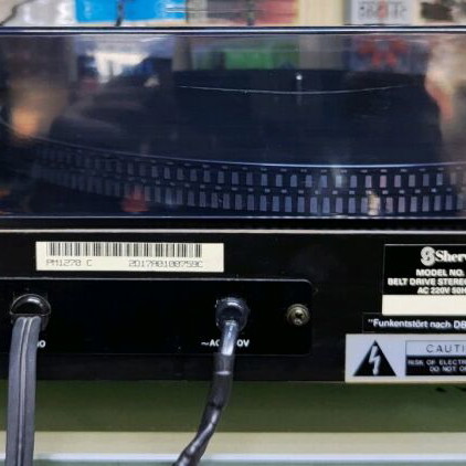 Sherwood PM-1270 turntable used with Ortofon