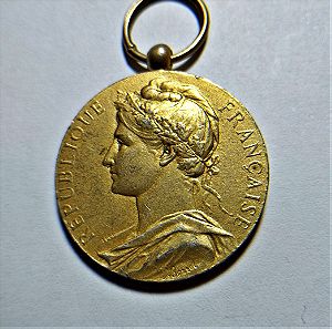 ΓΑΛΛΙΑ Επίχρυσο Μετάλλιο "αξίας" Έτος : 1938