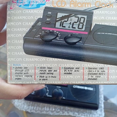 Citibank Visa Vintage AM/FM Clock Radio new with box