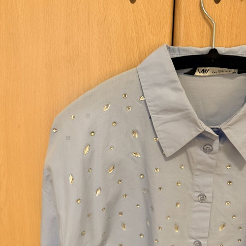 Zara blue shirt with stones used, size M