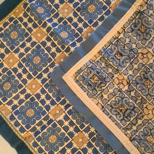Embroidery 60x65 with velvet like new