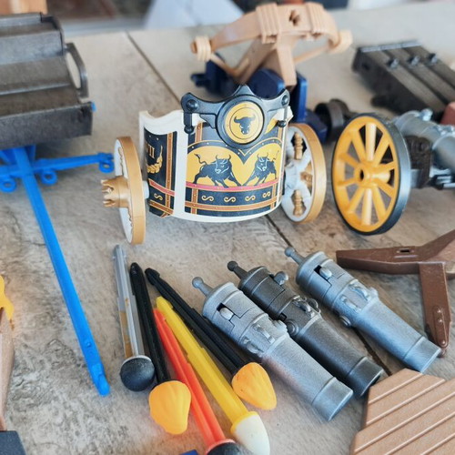 Playmobil κανόνια, βαλλίστρες, πανιά, έπιπλα και άλλα σαν καινούργιο
