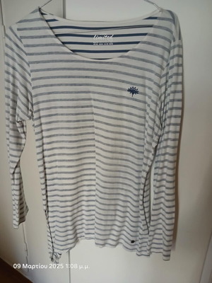 Cotton blouse size L like new, white and gray