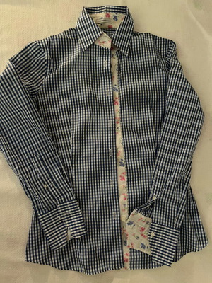 Oxford Company women's shirt size 42 like new, blue checkered with floral details
