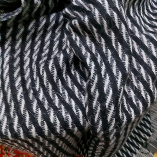 Wool fabric new with dimensions 160x250 cm