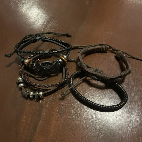 Set of 4 men's unisex bracelets casual boho style used