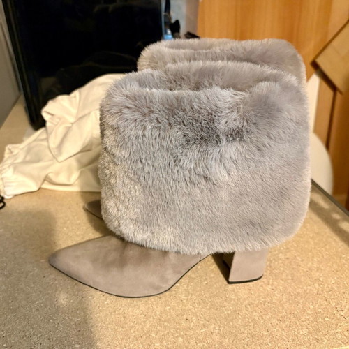 Nine West gray suede boots size 38 new