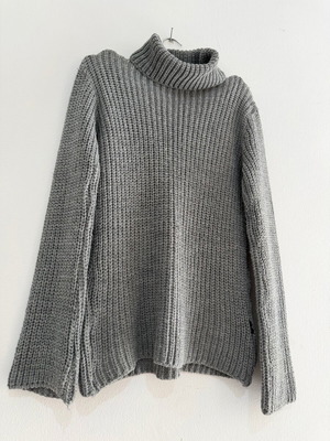 Women's gray turtleneck sweater used, oversized fit