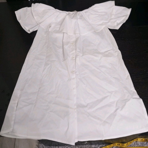 Women's white short-sleeve shirt like new