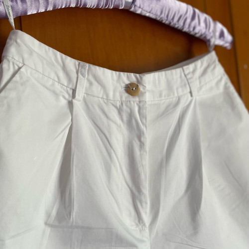 White high-waisted shorts Toi&Moi like new, size S