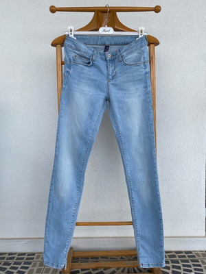Liu Jo jeans σαν καινούργιο, μέγεθος S, μπλε