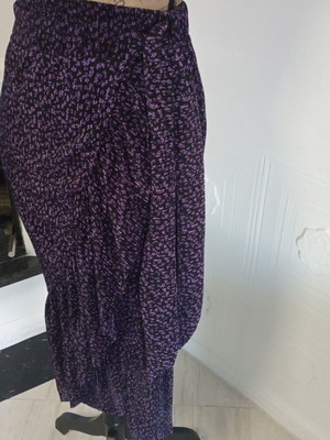 New long wrap skirt.