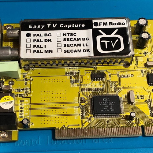 Crypto TV Tuner Video Capture FM Radio used