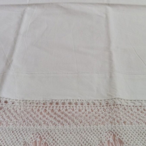 Vintage pillowcases set with handmade lace, like new, 2 pcs