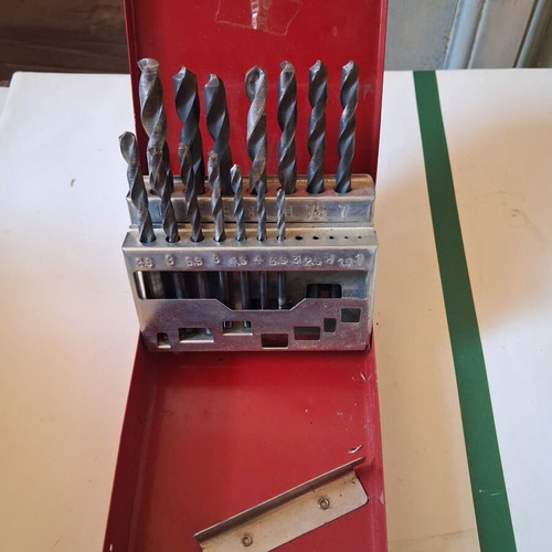 HSS metal drill bit set used, 1–8 mm with metal case