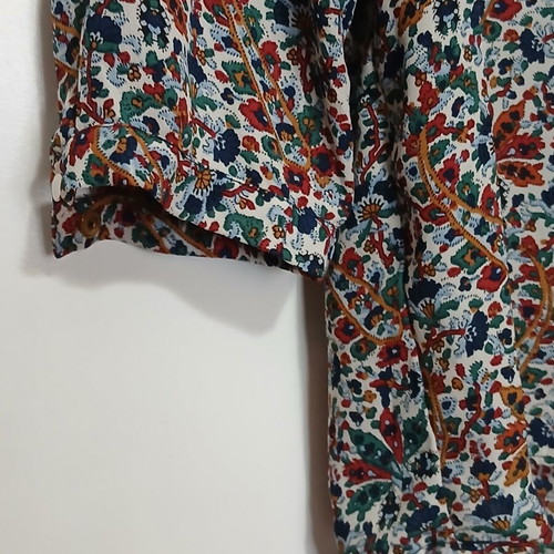 Zara Basic floral women's shirt size XS like new, multicolor
