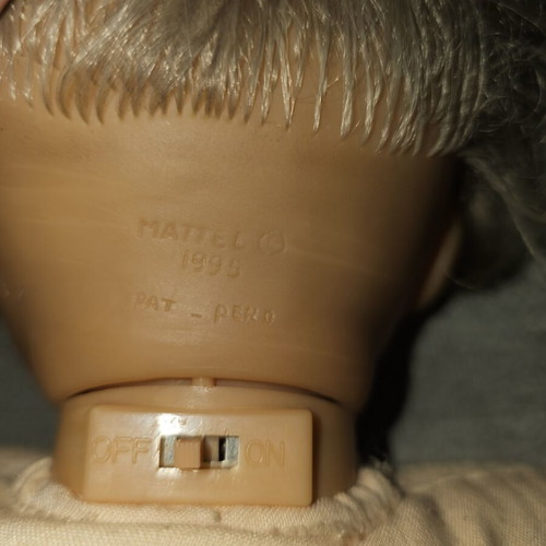 Mattel Talking Doll 1995 used with electronic mechanism and pink heart