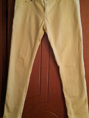 Bershka yellow denim pants like new, size 40
