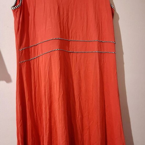 Orange-red elastic dress new, size L