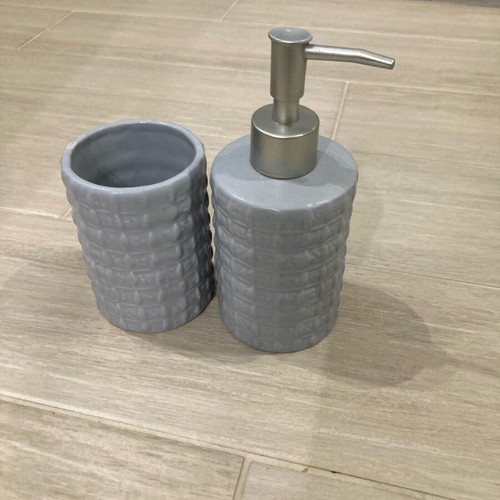 Ceramic dispenser and toothbrush holder set like new