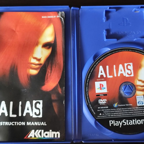 Alias PlayStation 2 game used, complete in box, action adventure