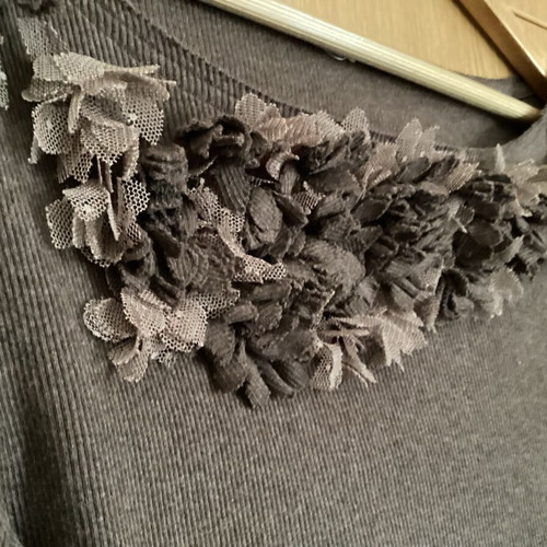 Anthropologie cotton blouse brown XXL like new with floral appliqué