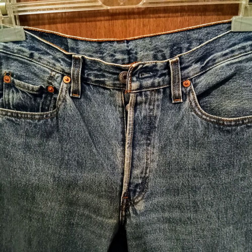 Levi's 501 jeans W30-L32 like new, blue, button fly