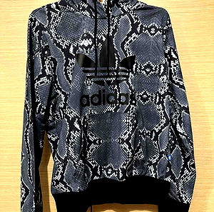 Adidas φουτερ με print σε μαυρο με γκρι