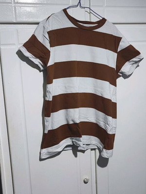 Bershka men's t-shirt like new, size XS