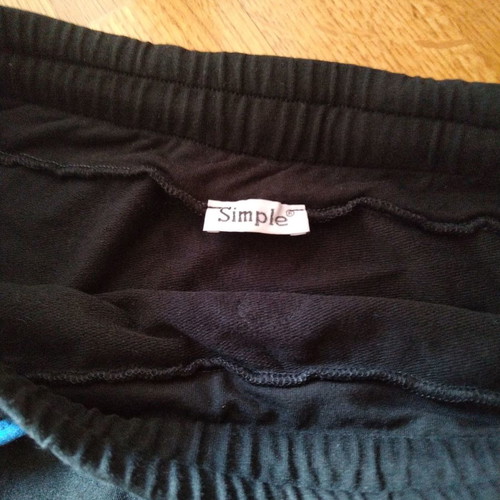 Skirt simple small used, size S