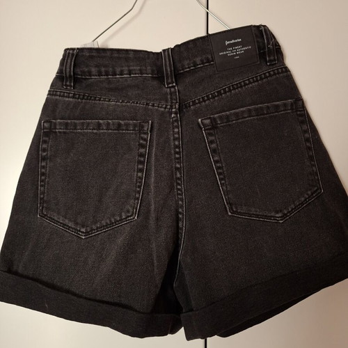 Stradivarius women's black denim shorts like new, size XS