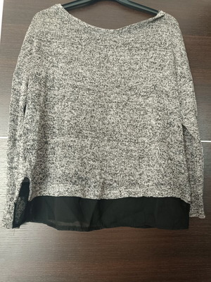 Two-tone blouse like new with black sheer hem, size S