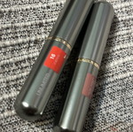 Long stay lipstick