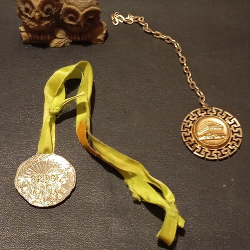 Tourist medals used with owl gift