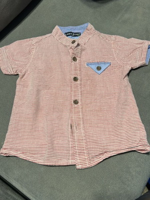 Children's shirt used 18m