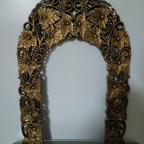 Vintage mirror frame with strass