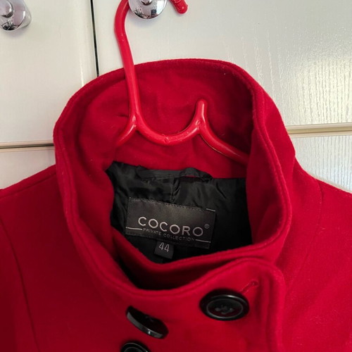 Women's coat used, red, size XL-XXL