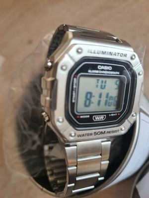 Casio W-218HD-1AV stainless steel watch with strap