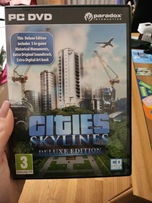 Cities Skylines deluxe έκδοση σαν καινούργιο για PC