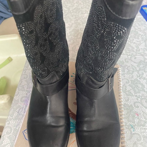 Ioannis leather boots used, size 39, black with rhinestones