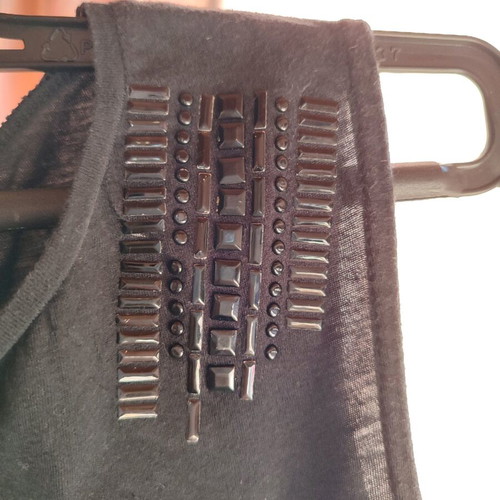 Tally Weijl top M black like new with print and back opening