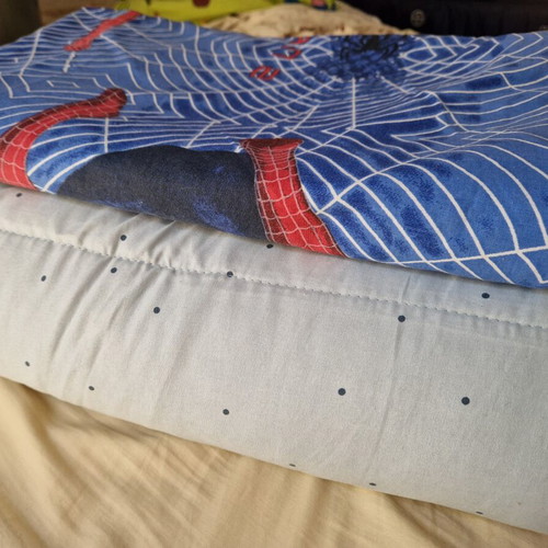 Duvet and duvet cover for boy, like new, single bed size, Spiderman design