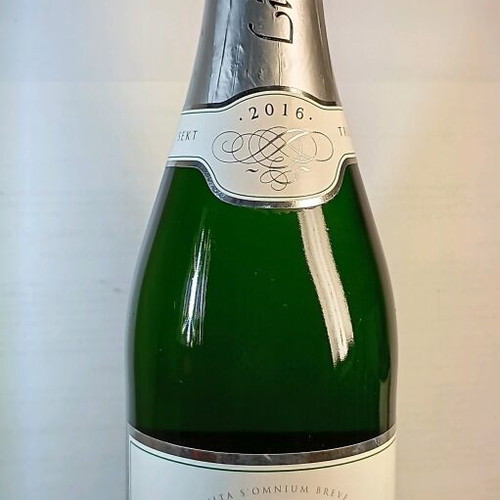 White sparkling wine new